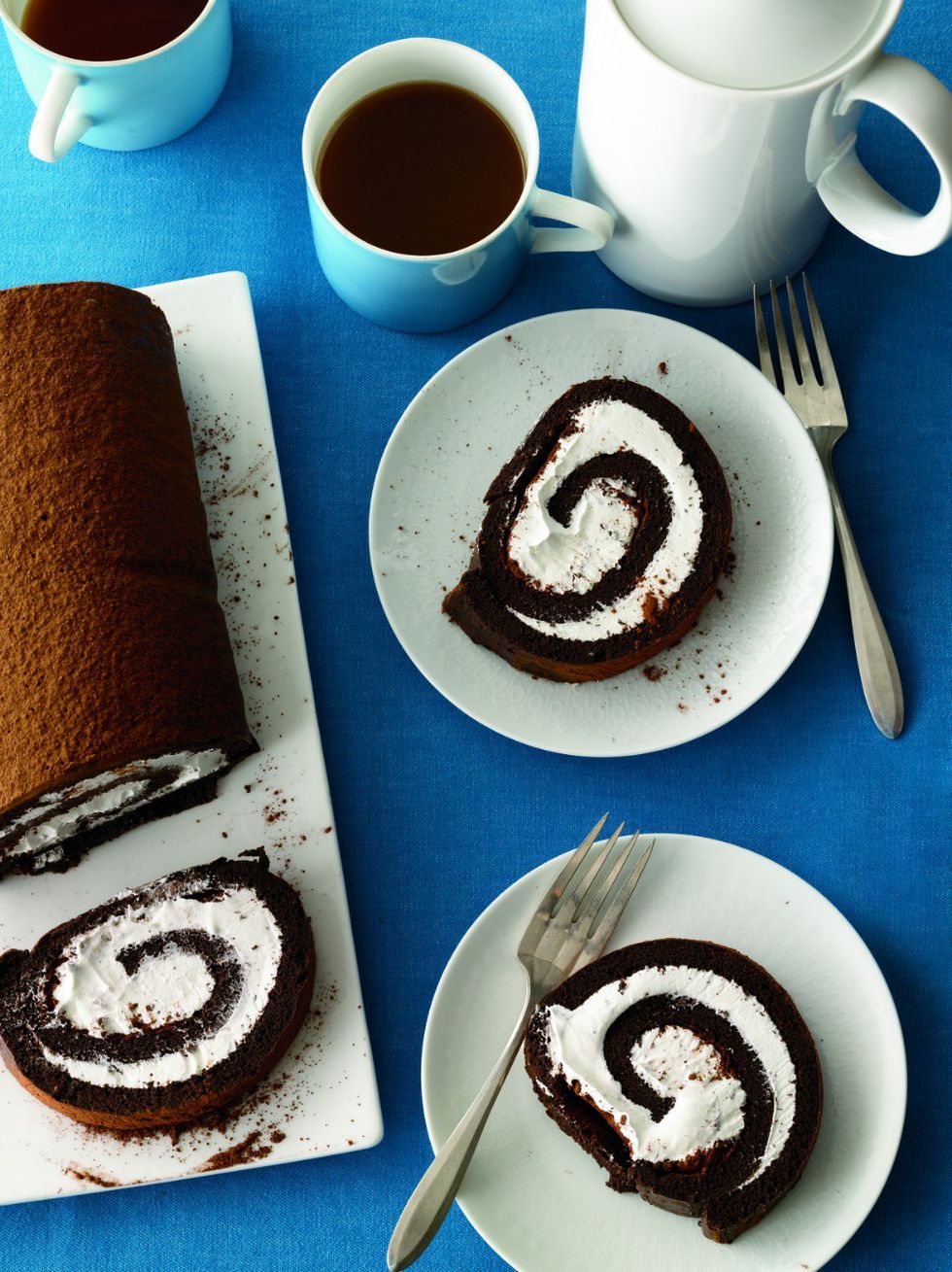 10 Delicious Cake Roll Recipes You Have To Try Cake Roll Recipes