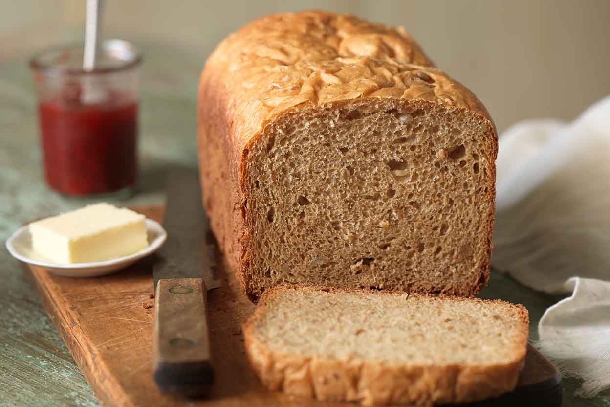 100% Whole Wheat Bread For The Bread Machine Recipe | King Arthur Baking