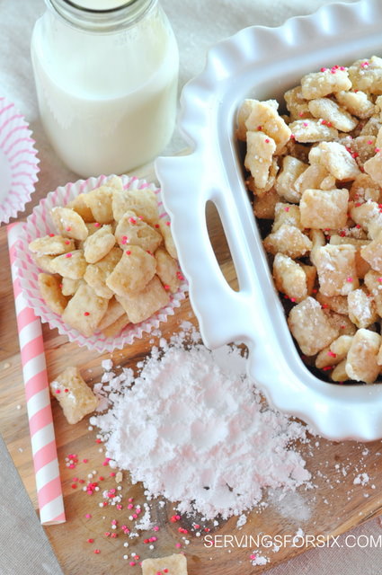 14 Delicious Muddy Buddy Recipes Puppy Chow Tip Junkie