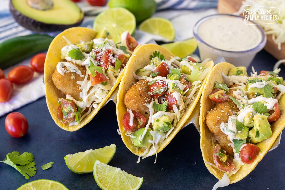 15 Easy Fish Taco Recipes How To Make Fish Tacos Delish Com