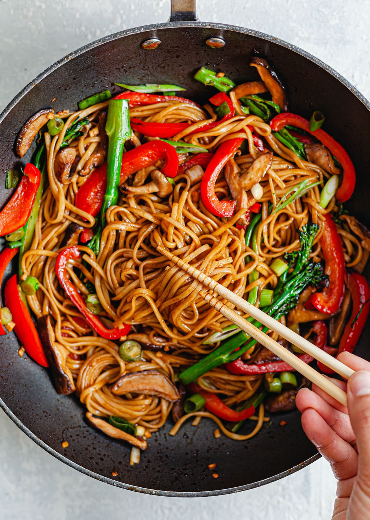 16 Easy Noodle Recipes For A Quick Meal Any Time Of Day