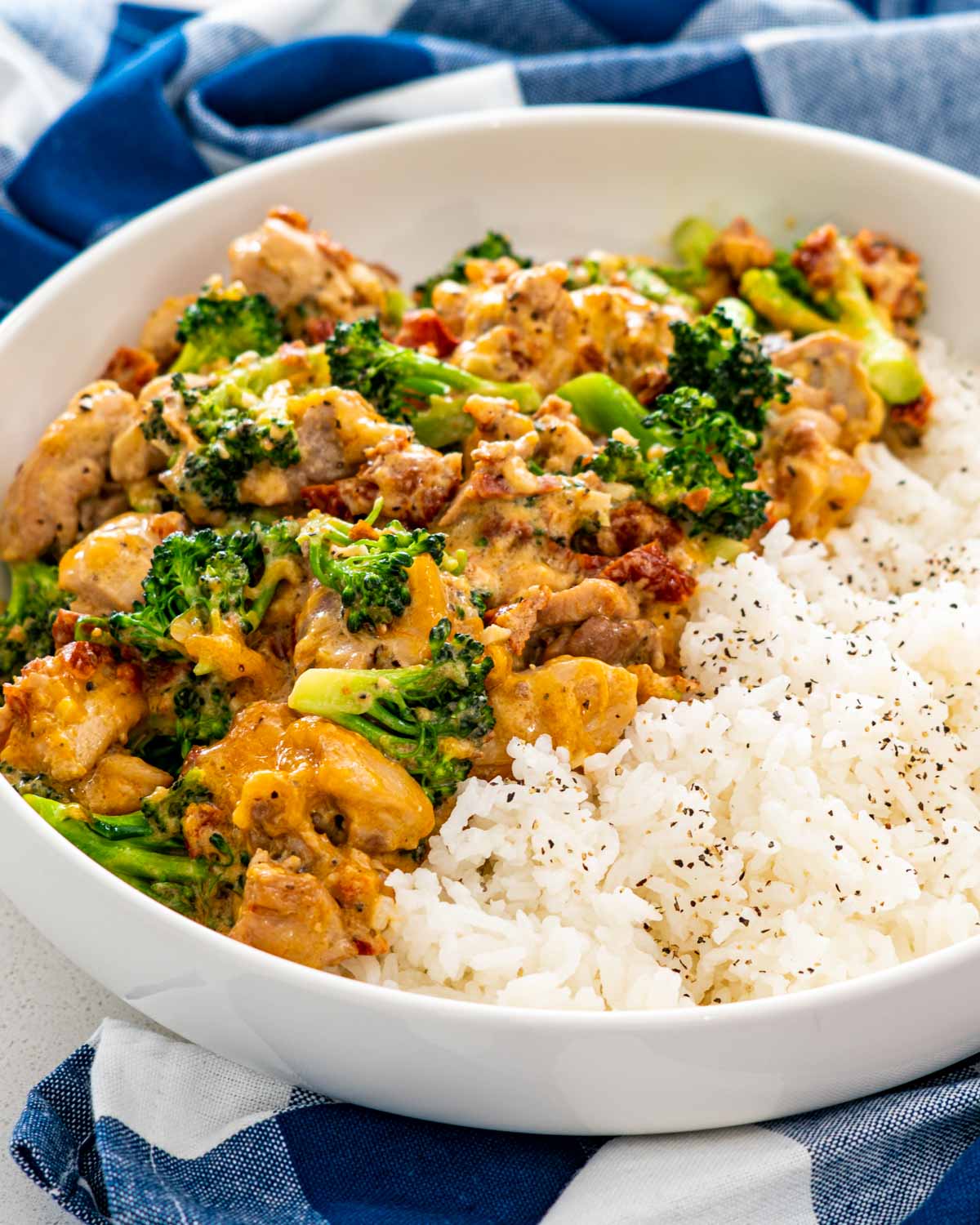 20 Minute Honey Sriracha Ground Chicken And Broccoli