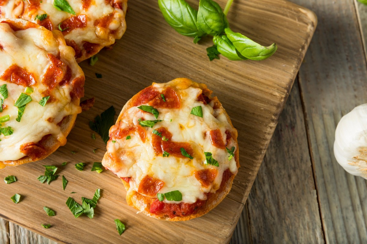 27 Best Pizza Bagel Recipes You Can T Resist Trying At Home