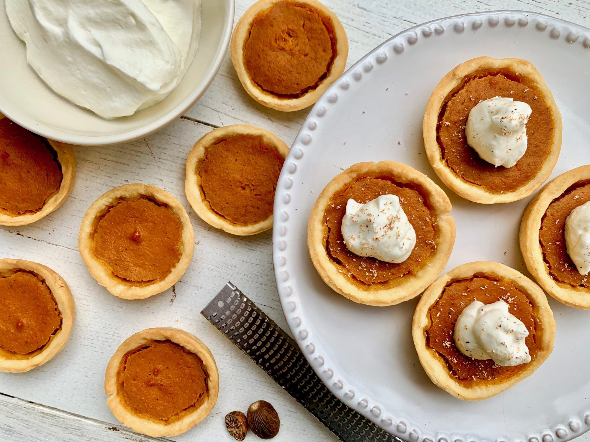 35 Easy Pumpkin Recipes Full Of Fall Flavor Mini Pumpkin Pies