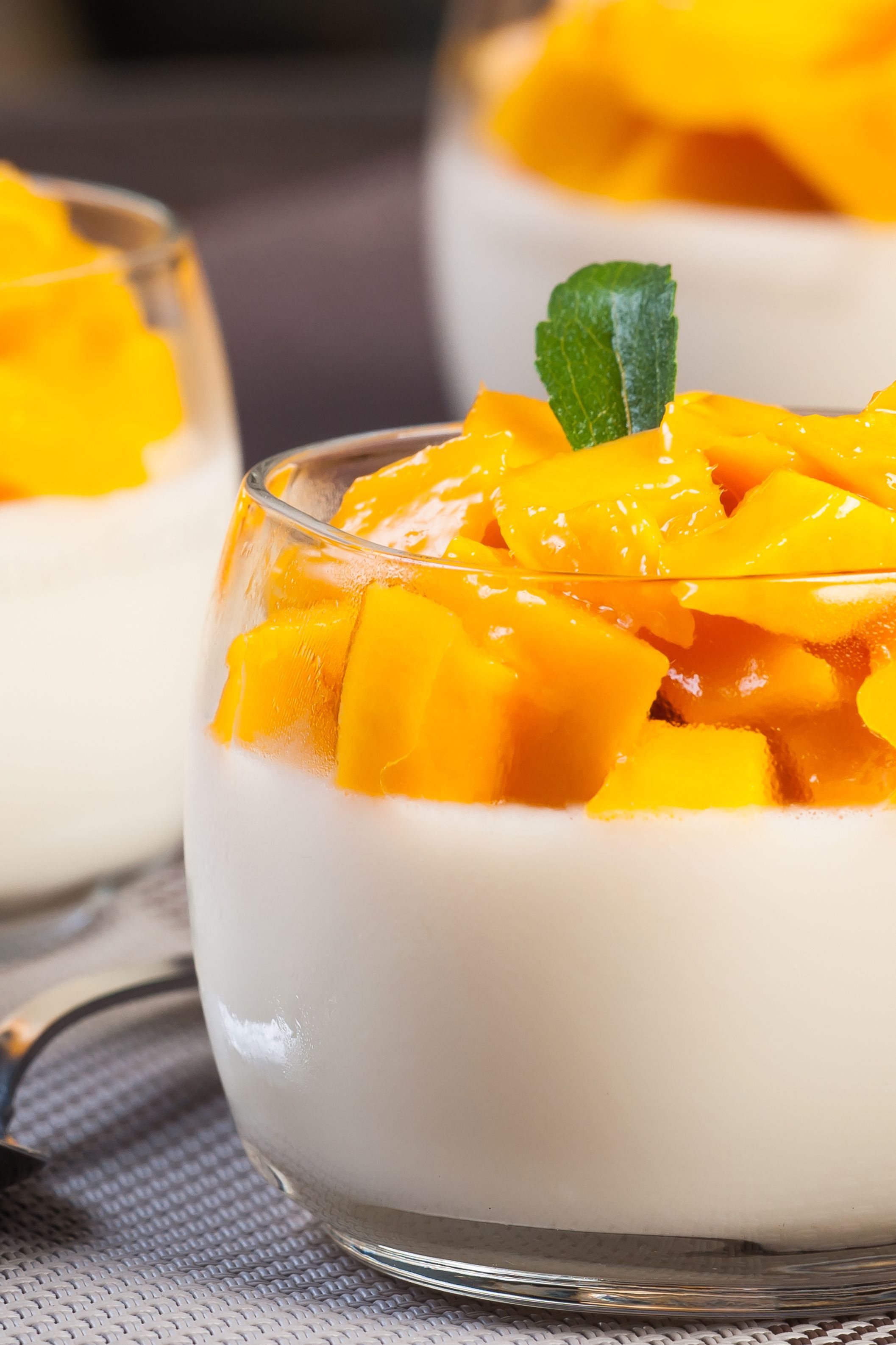 4 Eggless Dessert Recipes With Mangoes To Sweeten Up Your Summer