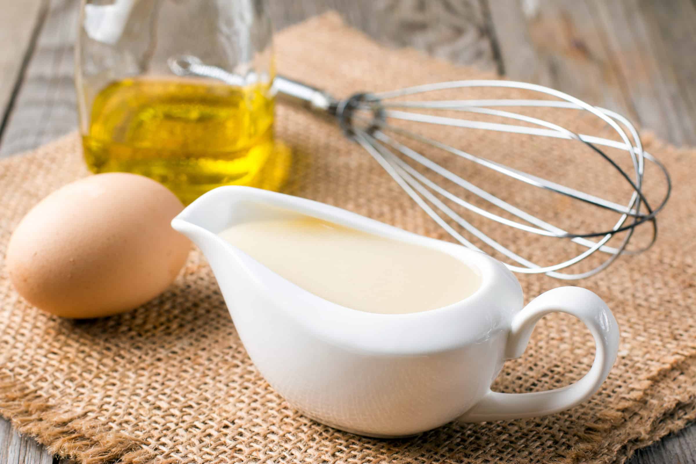 4 Ingredients to Perfect Olive Oil Mayo at Home