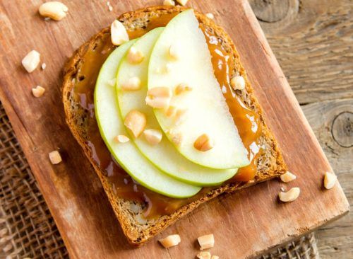 6 Nutritionist Approved Breakfast Ideas To Eat Cleaner Today With