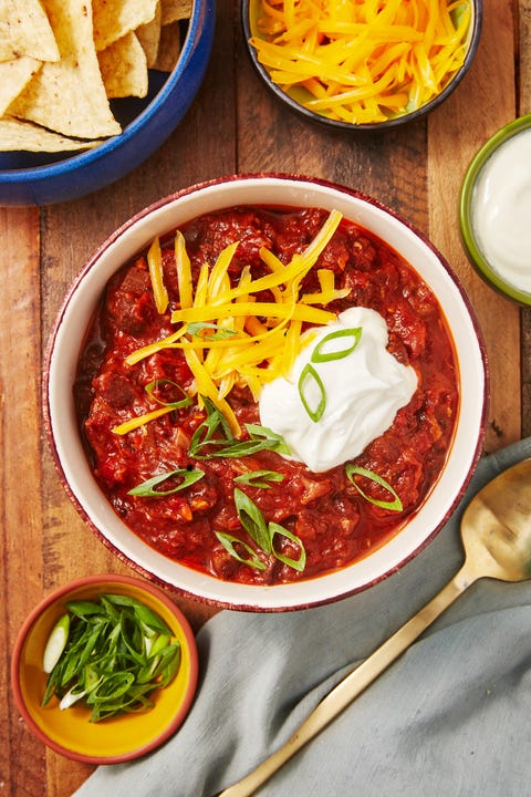 60 Easy Chili Recipes Homemade Chili From Scratch Delish Com