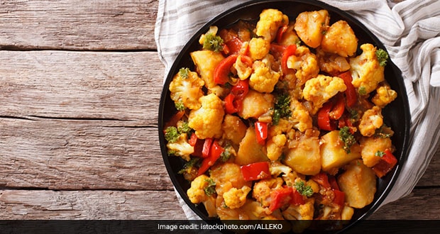 7 Easy Indian Dry Aloo Recipes That You Must Try Ndtv Food