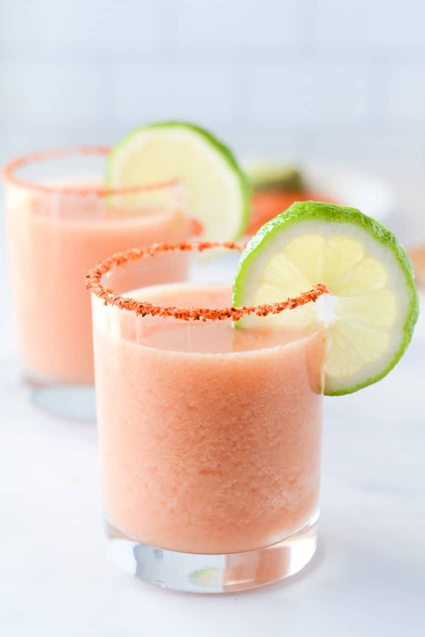 A Super Easy And Delicious Margarita Cocktail Recipe With Only Three