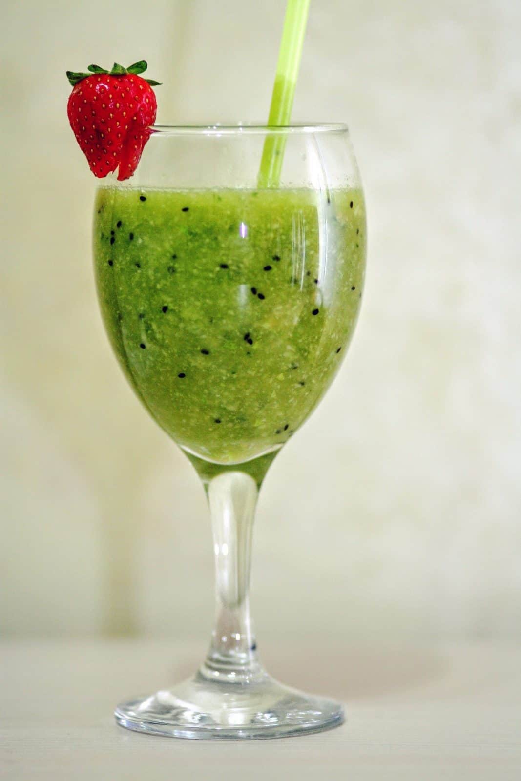 A Super Greens Green Protein Smoothie Recipe That Tastes Great Green