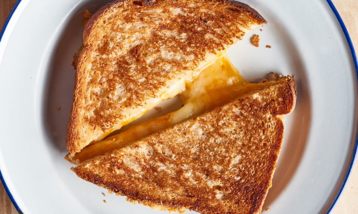 Air Fryer Grilled Cheese Sandwiches Are Golden Gooey And Absolutely