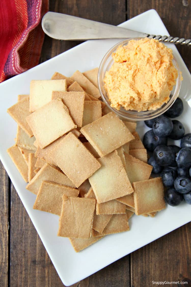 Almond Flour Crackers Only 4 Ingredients Snappy Gourmet