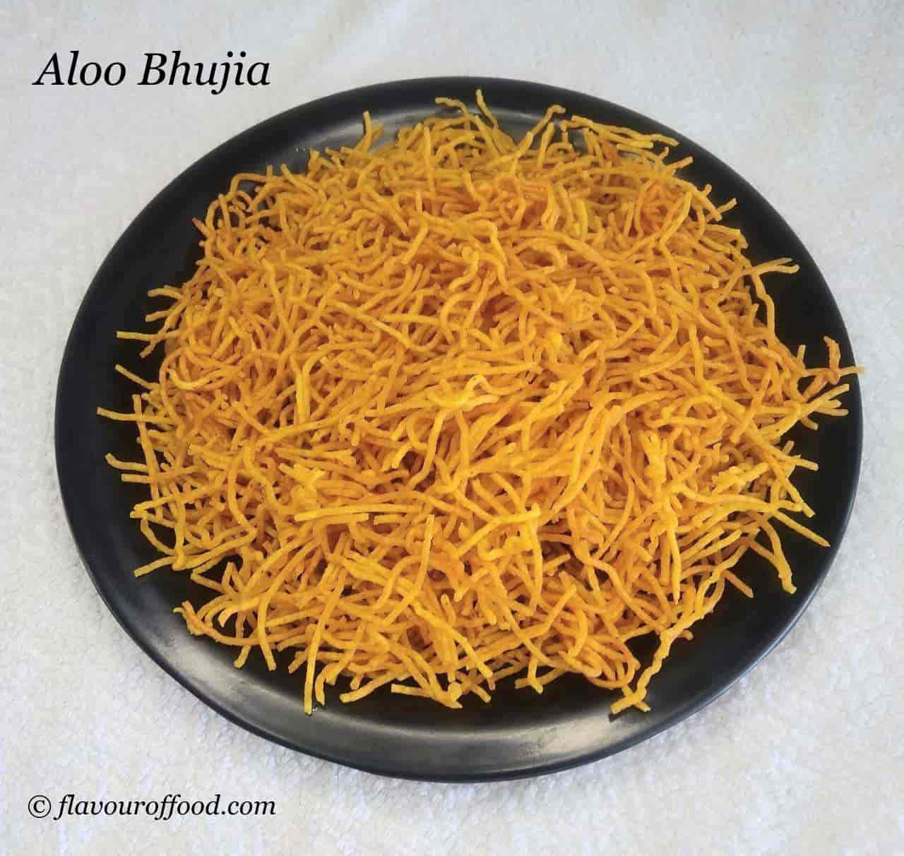 Aloo Bhujia Recipe Aloo Ki Bhujia Haldiram Alu Bhujia Namkeen Bhujia