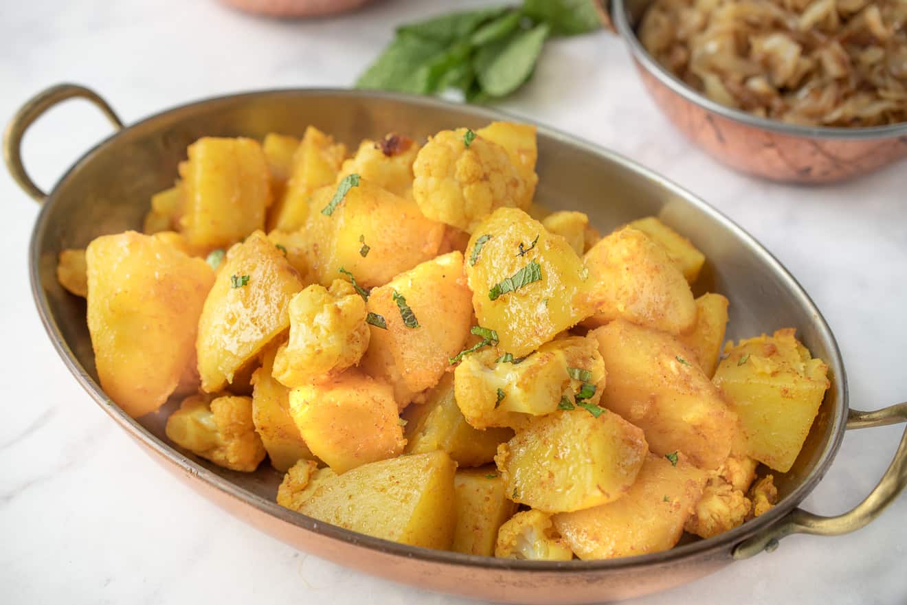 Aloo Gobi Recipe Indian Spiced Potato And Cauliflower Chili Pepper