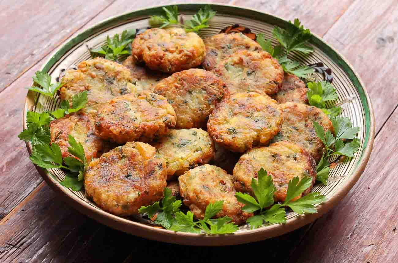 Aloo Tikki Recipe Spicy Potato Patties Or Cutlets By Archana Amp 39 S Kitchen