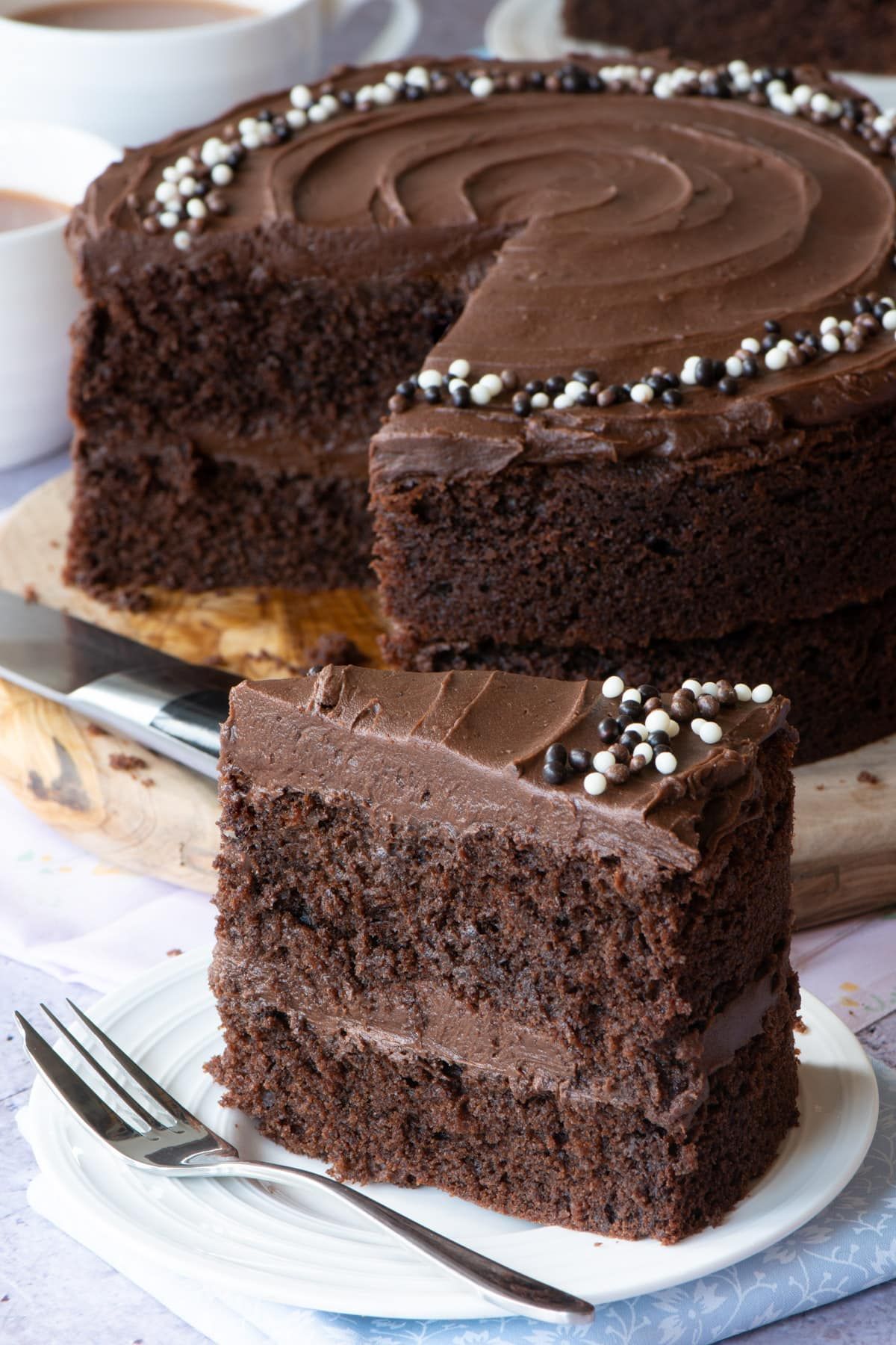 An Easy Chocolate Cake That Amp 39 S Moist Delicious And Packed Full Of Chocolate It Can Be Ma