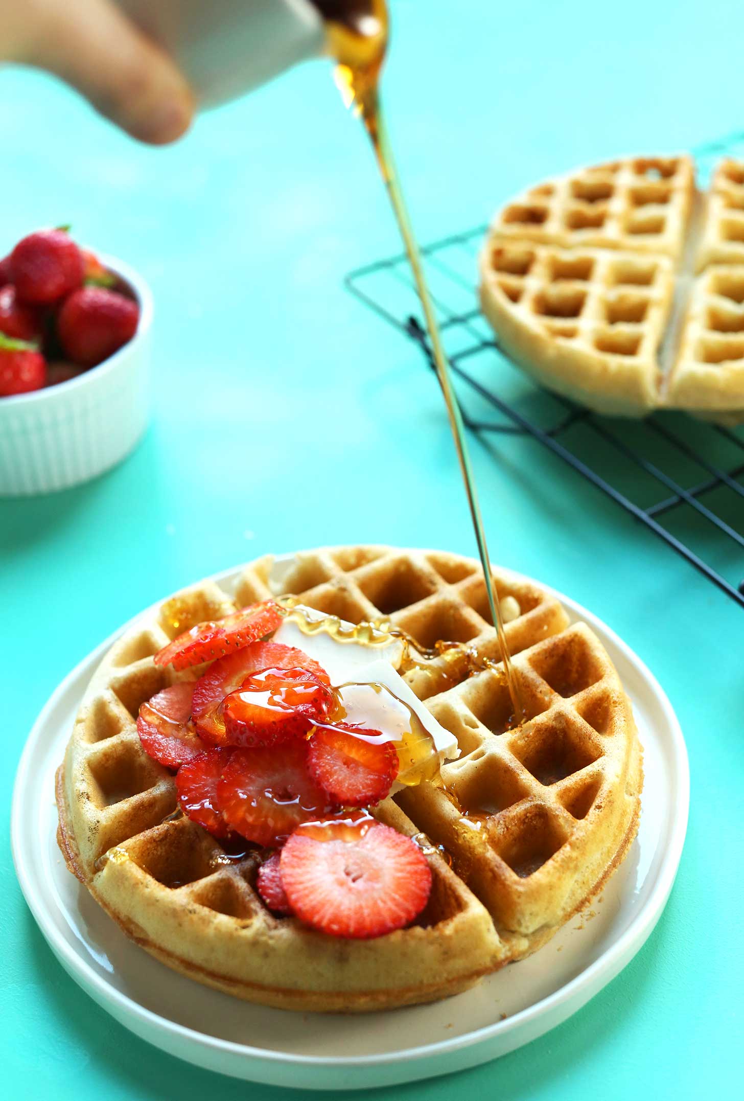 An Easy Gluten Free Waffle Recipe With A Dairy Free And Vegan Option A Gluten Free Waffle Mix