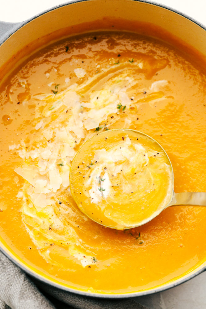 An Easy Video Recipe For Butternut Squash Soup From Downshiftology