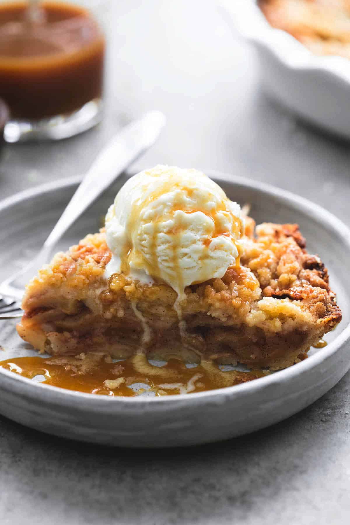 Apple Slab Pie With Crumb Topping Recipe On Twopeasandtheirpod Com This Easy Apple Pie Is Made