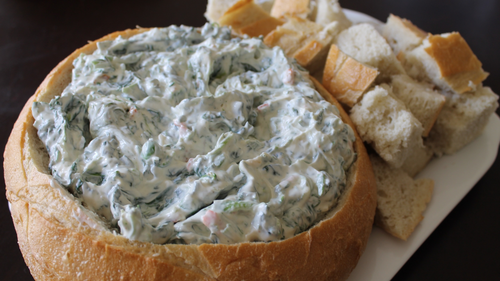 5 Easy Steps for Spinach Artichoke Bread Bowl