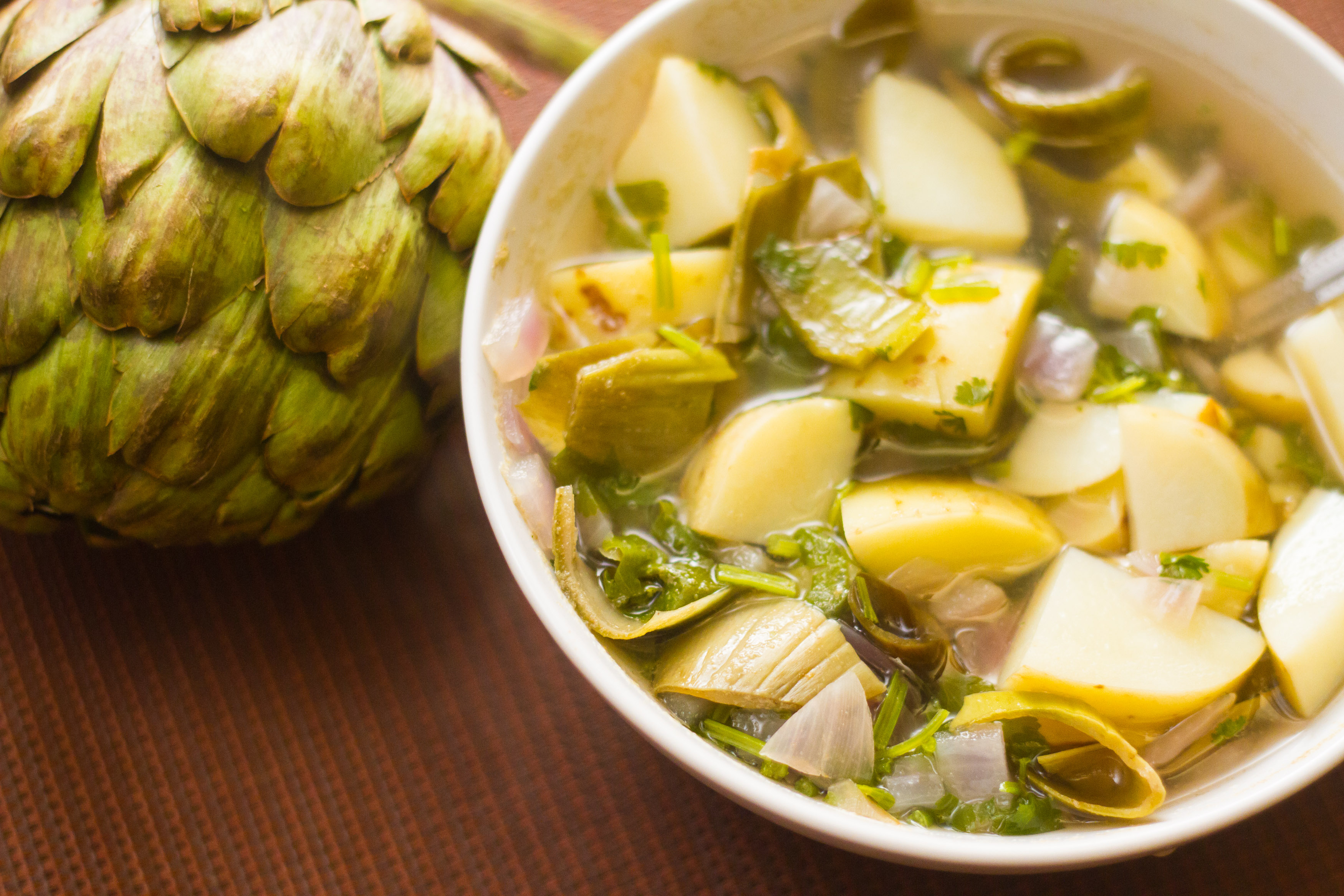 Hearty Artichoke Soup Recipe for Fall Evenings