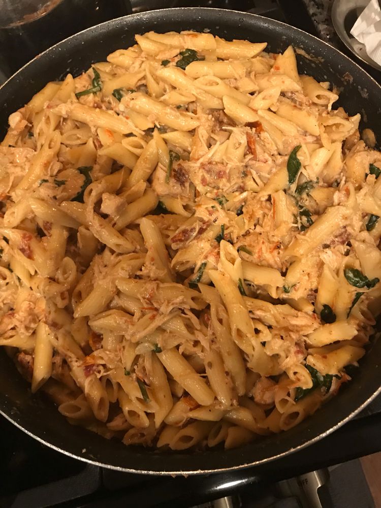 Asiago Chicken Pasta With Sun Dried Tomatoes And Spinach Dinner Recipe