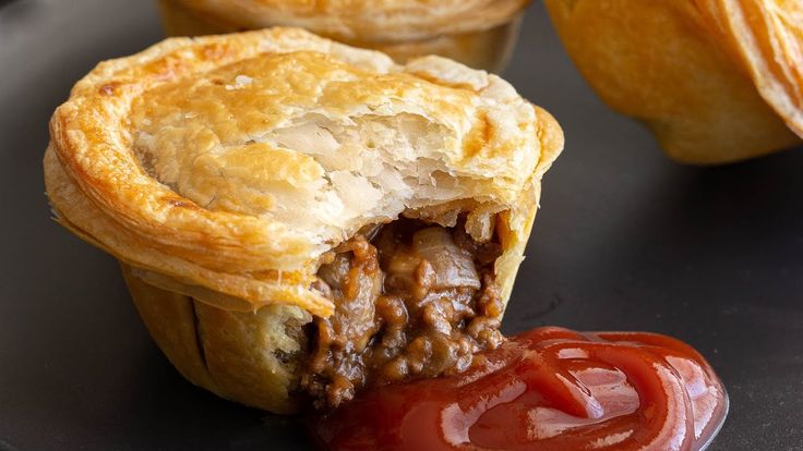 Australian Beef Party Pies (Mini Meat Pies) Wandercooks, 47% Off