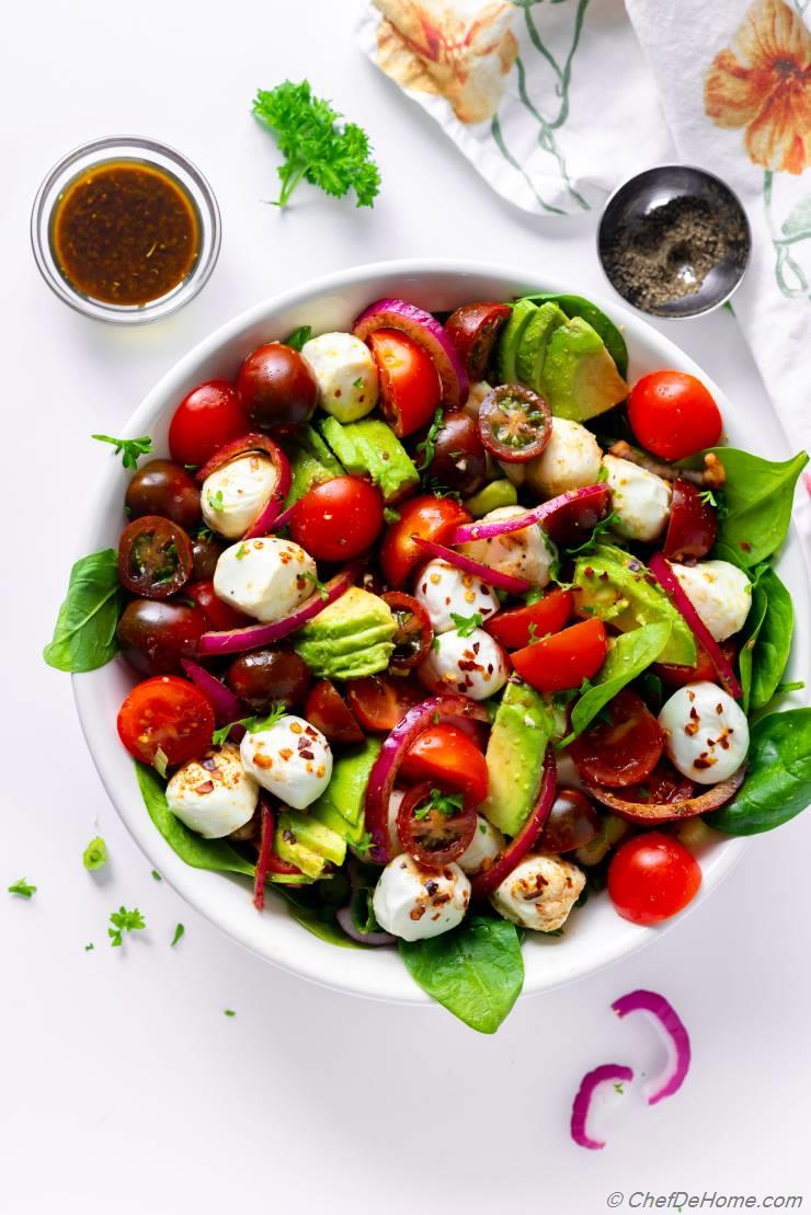 Avocado Tomato Mozzarella Salad Recipe Chefdehome Com