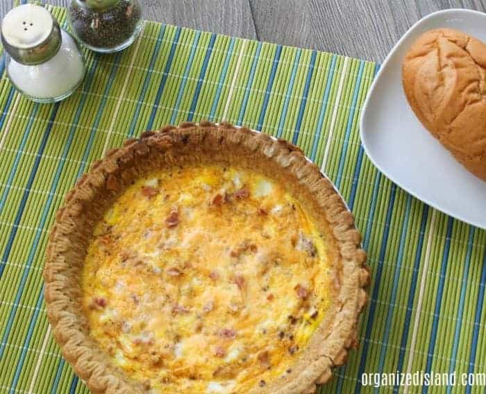 Bacon Cheese And Tomato Quiche Recipe Quiche Recipes Easy Recipes Bacon And Cheese Quiche