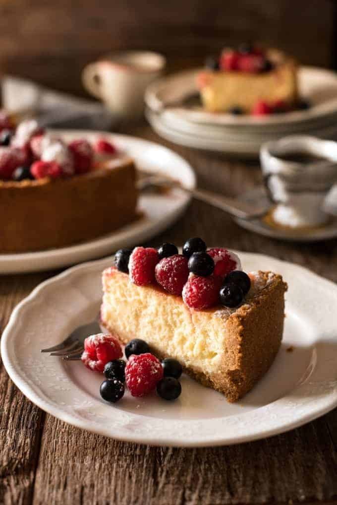 5 Easy Steps to a Perfect Baked Cheesecake