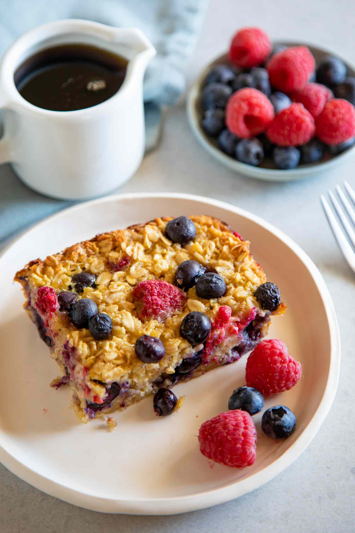 Baked Oatmeal With Mixed Berries Recipe