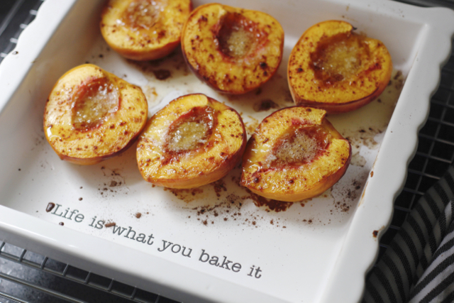 Baked Peaches With Maple Syrup Cinnamon And Brown Sugar