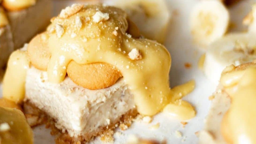 Banana Pudding Cheesecake Squares Cheekykitchen