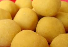 5 Easy Steps for Delicious Besan Laddoo at Home