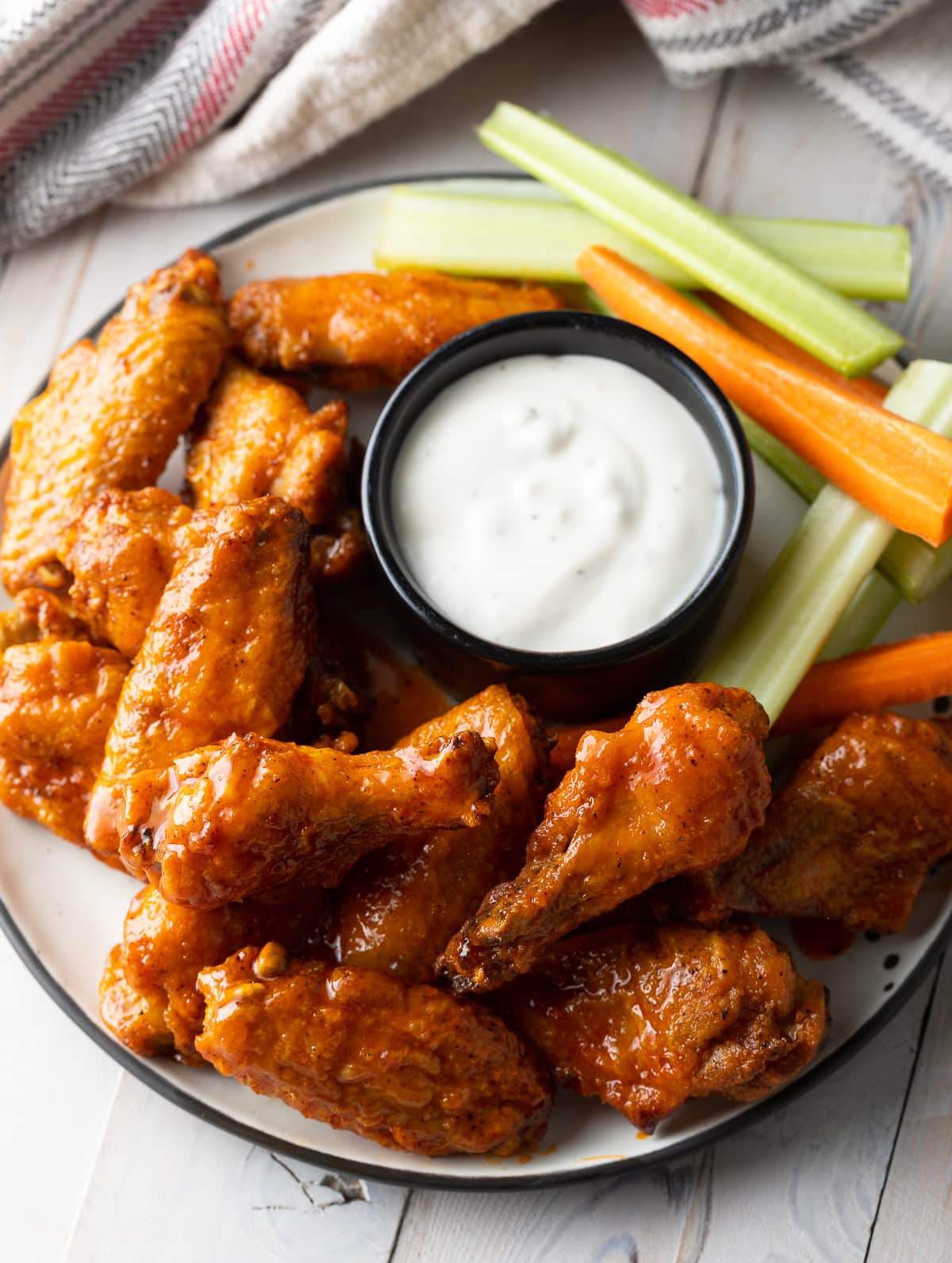 Best Crispy Baked Buffalo Wings Recipe Video A Spicy Perspective Hot Wing Recipe Baked