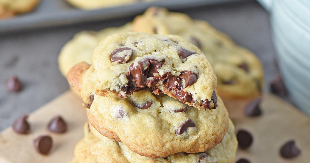 Best Ever Easy Chocolate Chip Cookies Flour On My Fingers