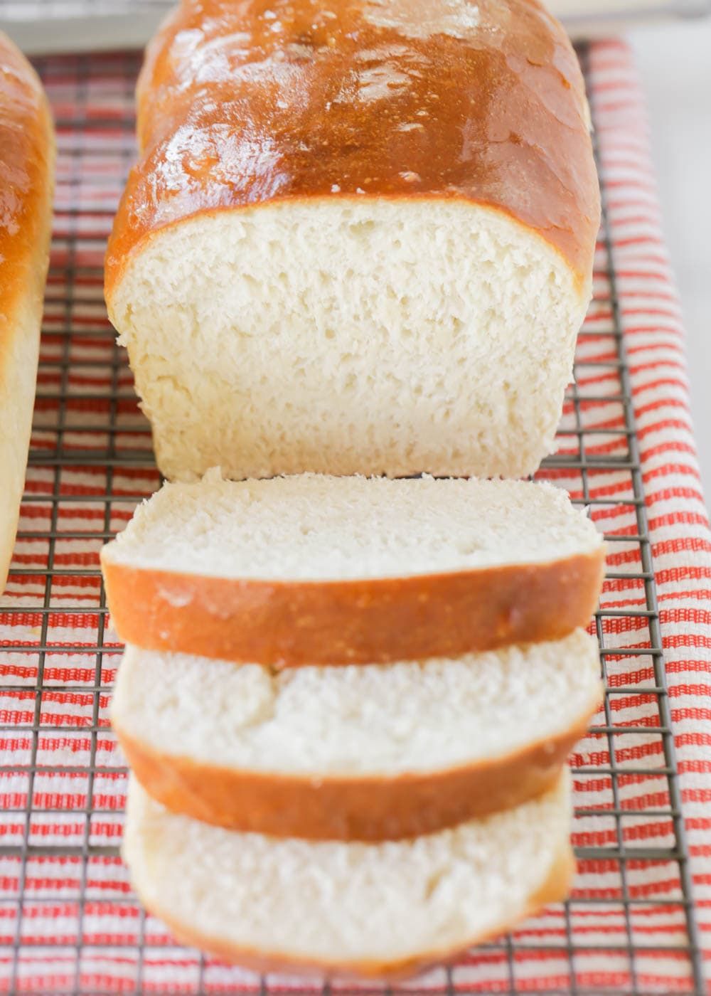 5 Easy Steps to the Best Homemade Bread