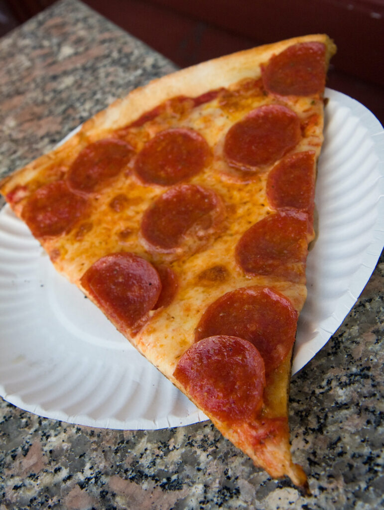 Best Pizza In Nyc The Definitive Guide Devour Tours