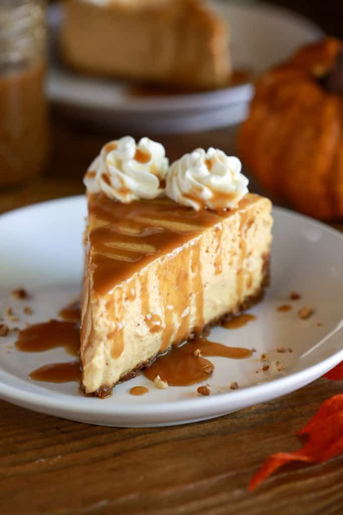 Best Pumpkin Cheesecake In 2020 Pumpkin Cheesecake Recipes Best