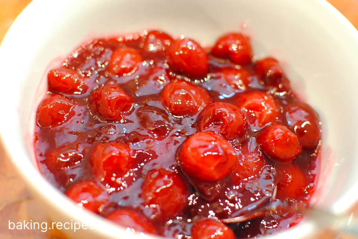 5 Best Cherry Topping Recipes for Desserts