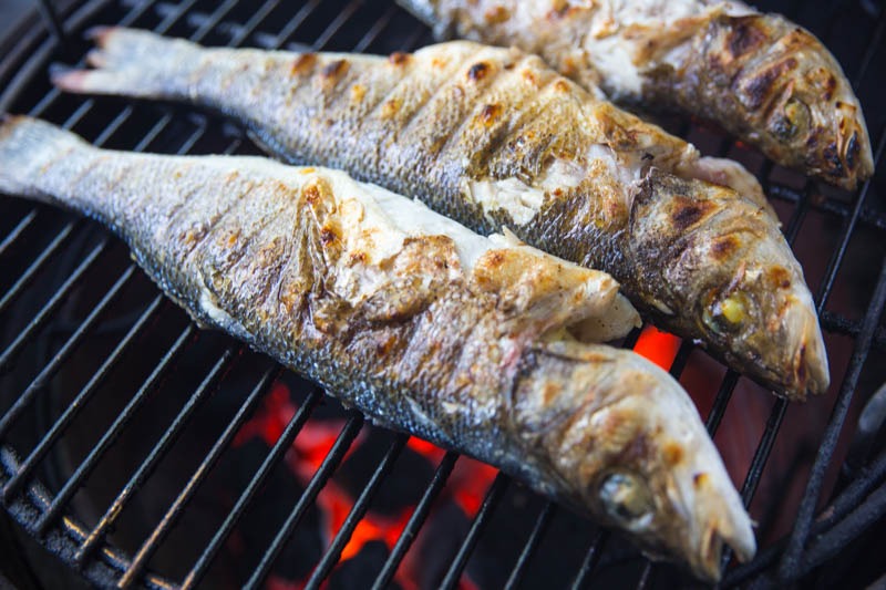 Big Green Egg Grilled Branzino The Bbq Buddha Recipe Big Green