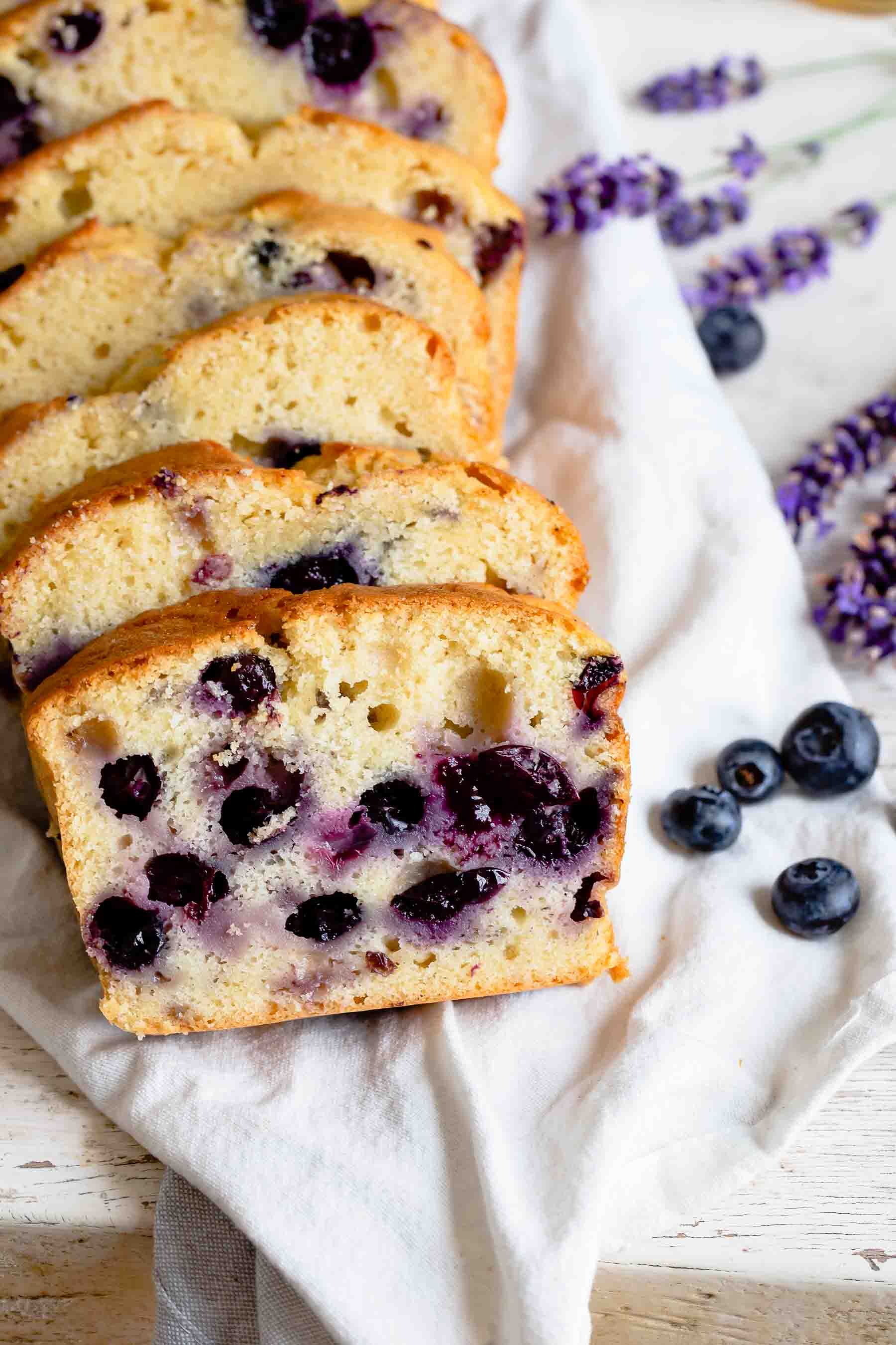 5 Delicious Blueberry Blackberry Dinner Recipes