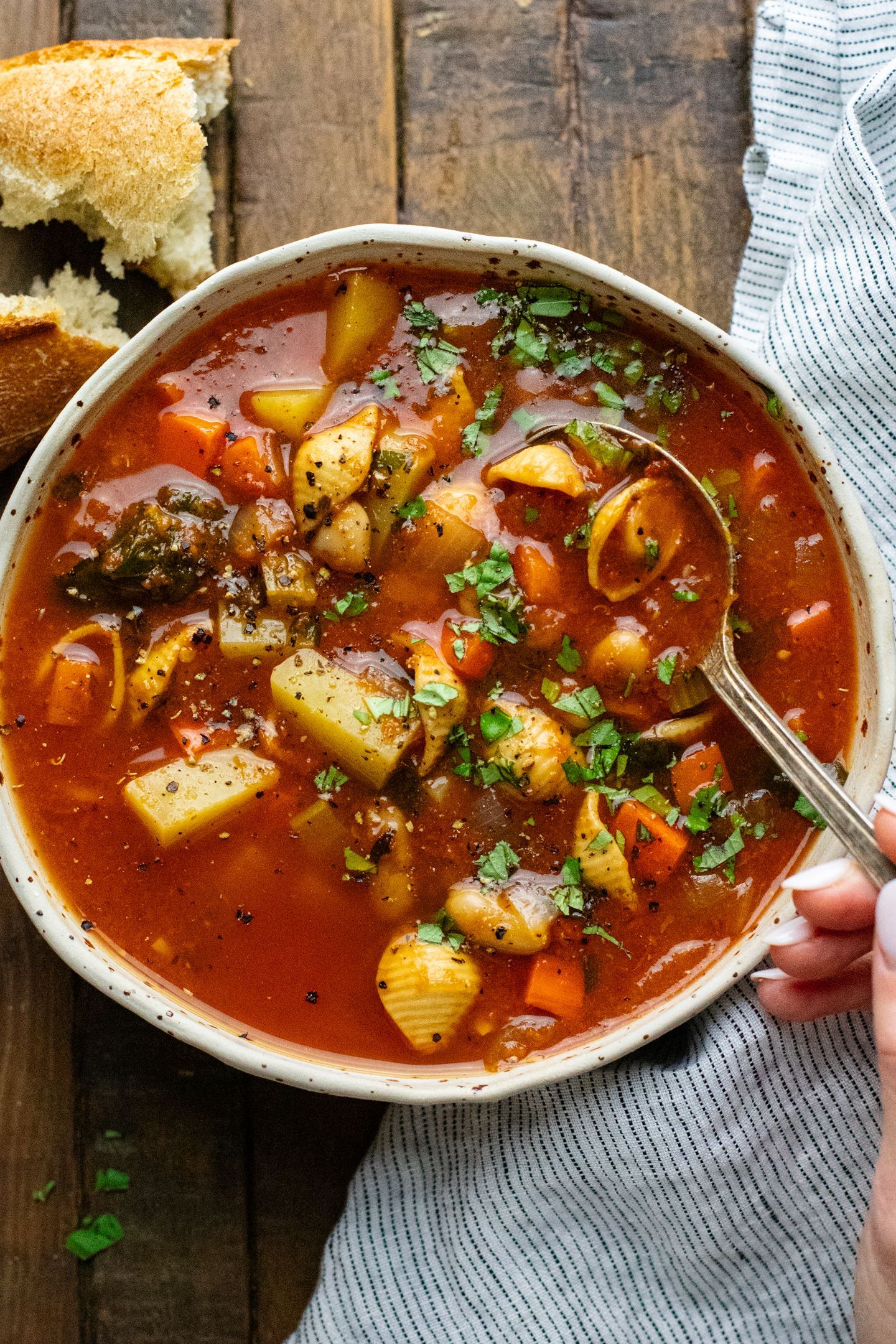 Bold And Hearty Minestrone Soup With Italian Sausage