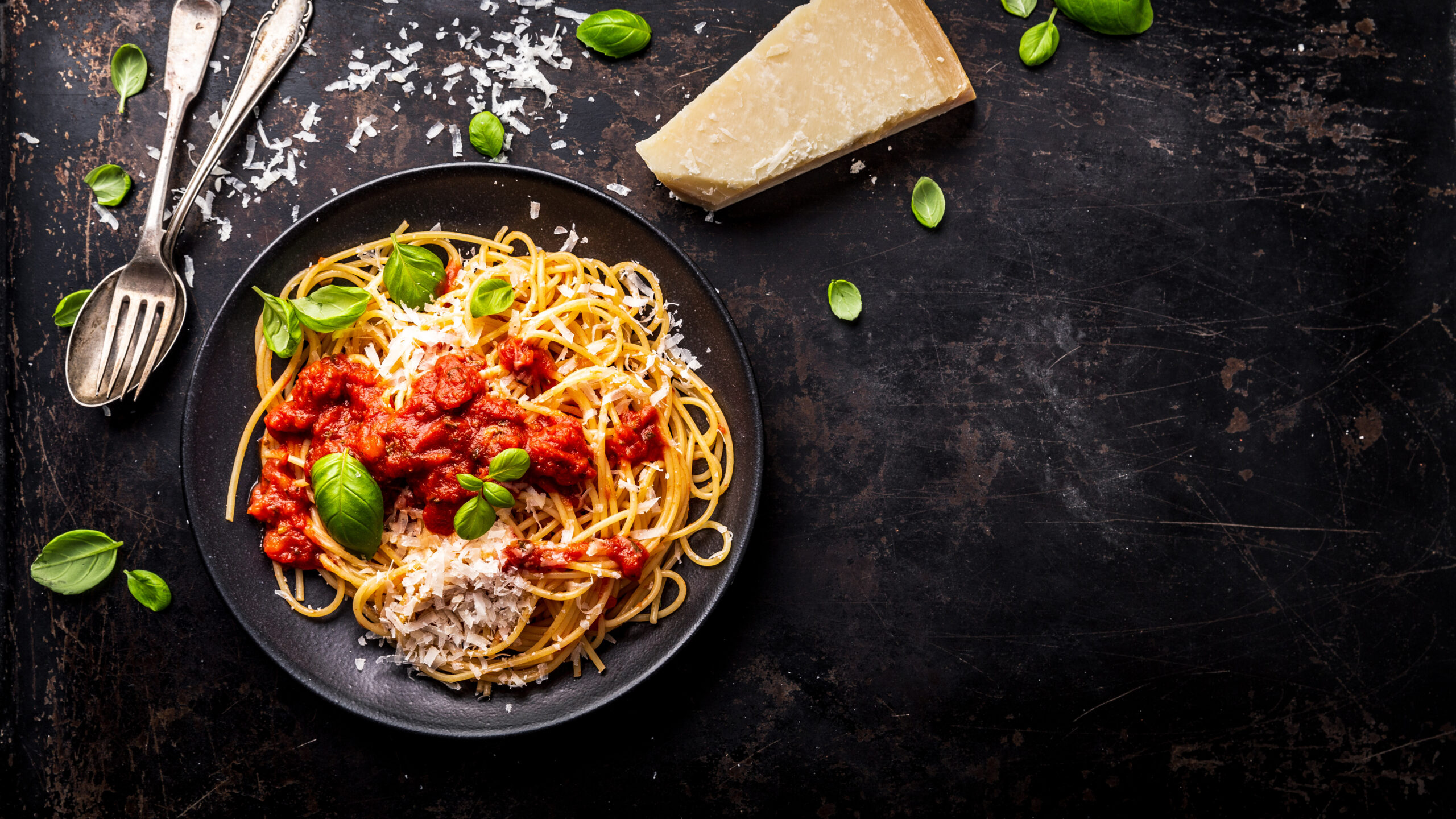 Classic Bolognese Recipe: Authentic Italian Comfort