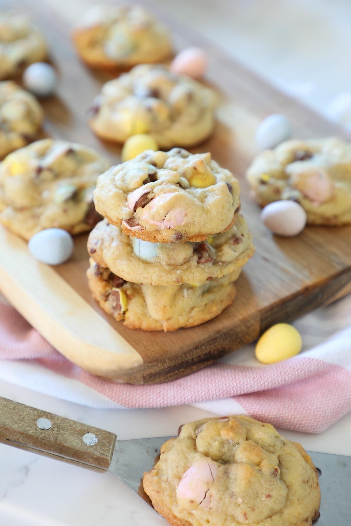 Cadbury Mini Egg Cookies Weekend Craft