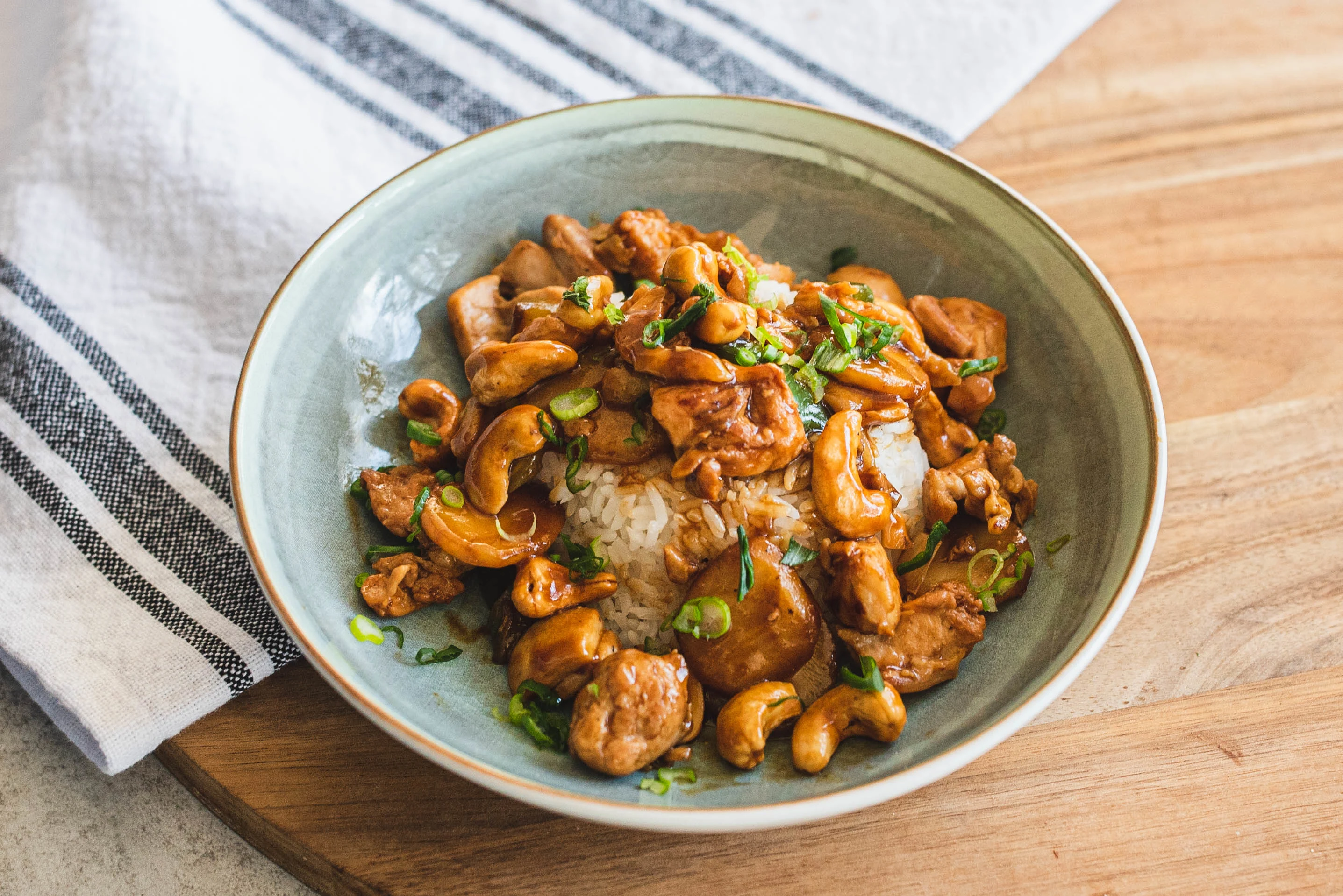 Cashew Chicken This Popular Take Out Dish Is Recreated At Home Using With Easy And Delicious