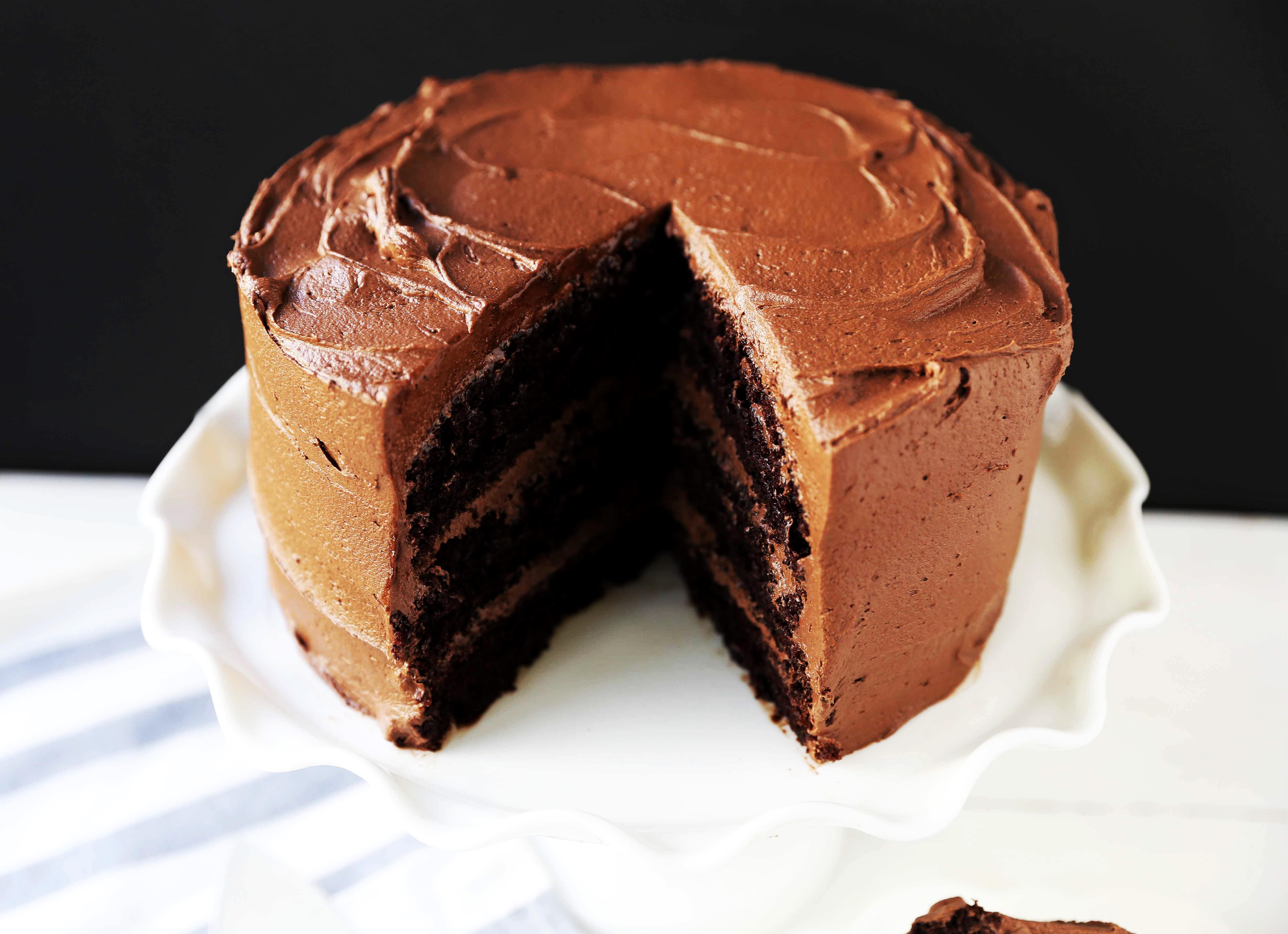 5 Simple Steps to the Perfect Chocolate Cake