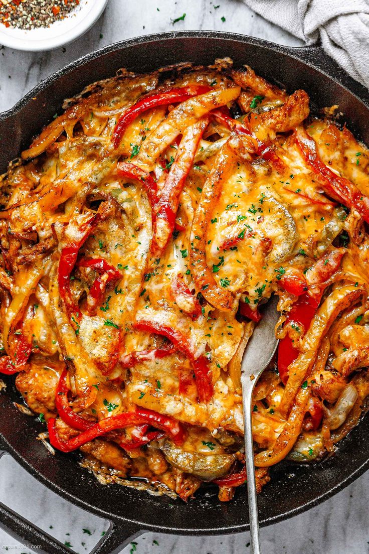 Cheesy Fajita Chicken Bake Recipe Baked Fajita Chicken Recipe Eatwell101