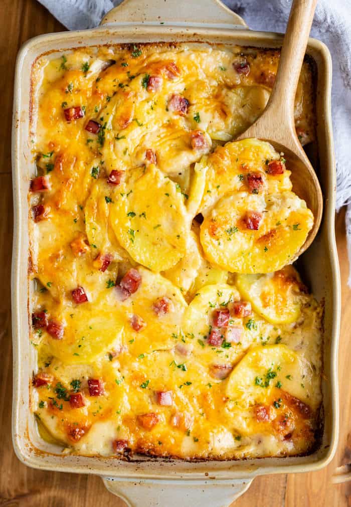 Cheesy Scalloped Potatoes And Ham In Crockpot